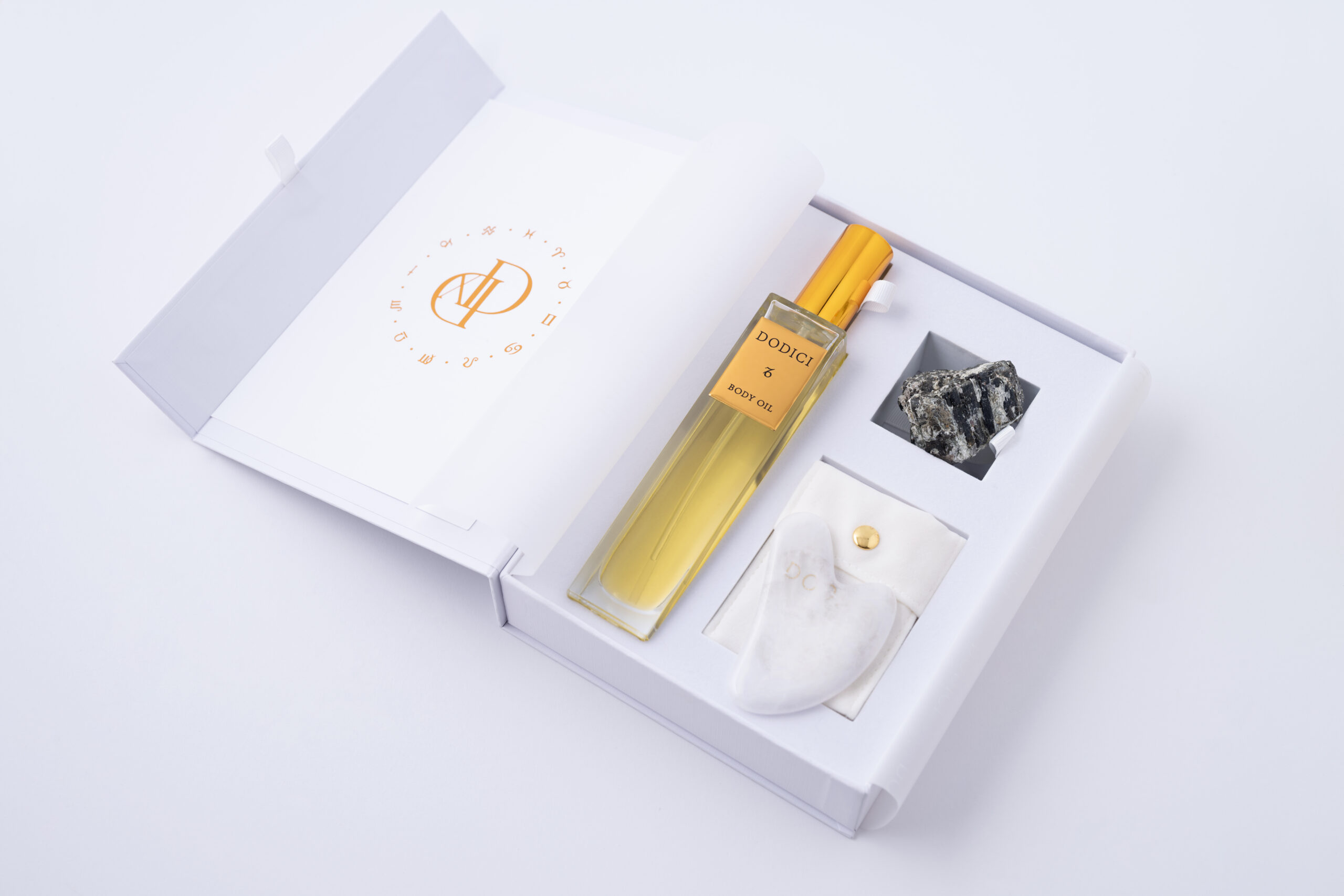 Dodici Organic Kaljukits – Kehaõli ja gua sha komplekt